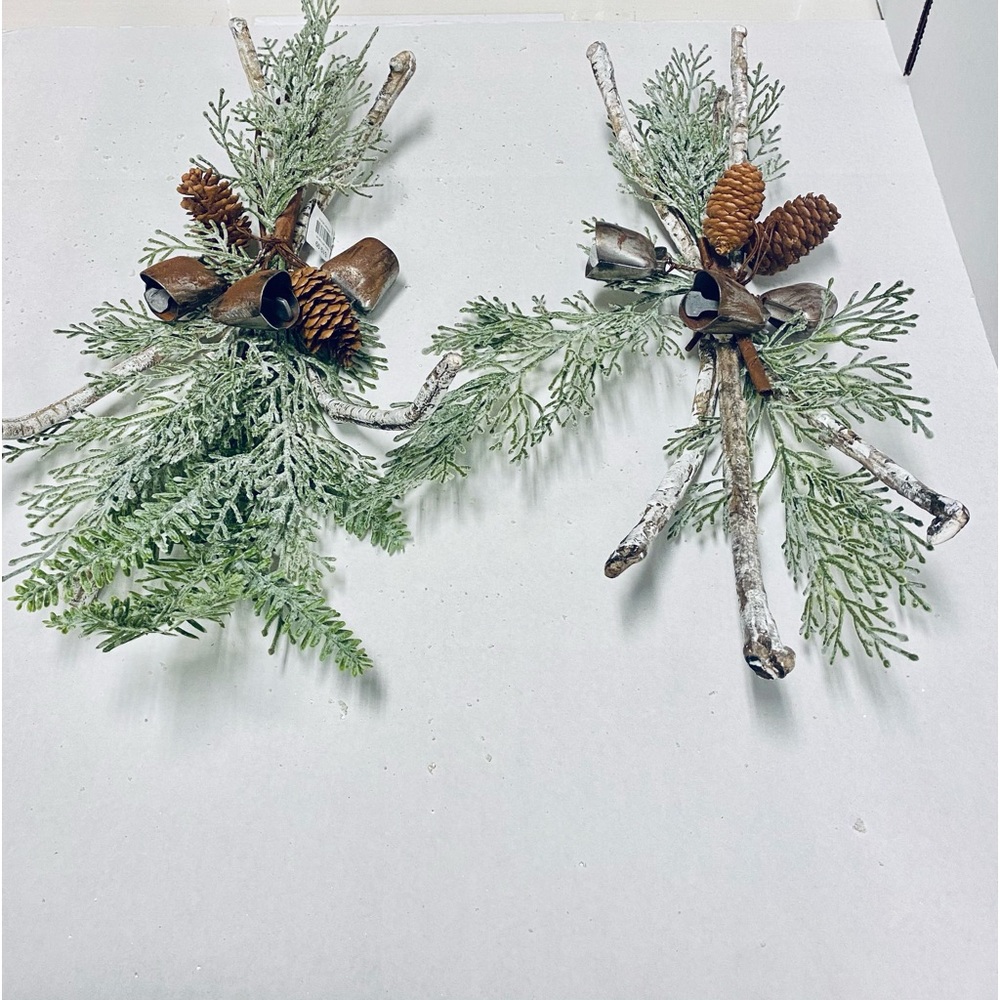 Cedar w/pinecon  Christmas decoration